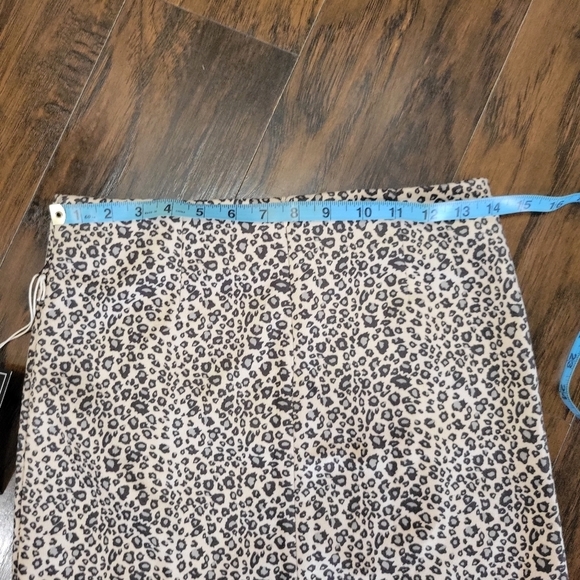 HaveVelour animal print mini Skirt Size s NWT - Picture 9 of 9